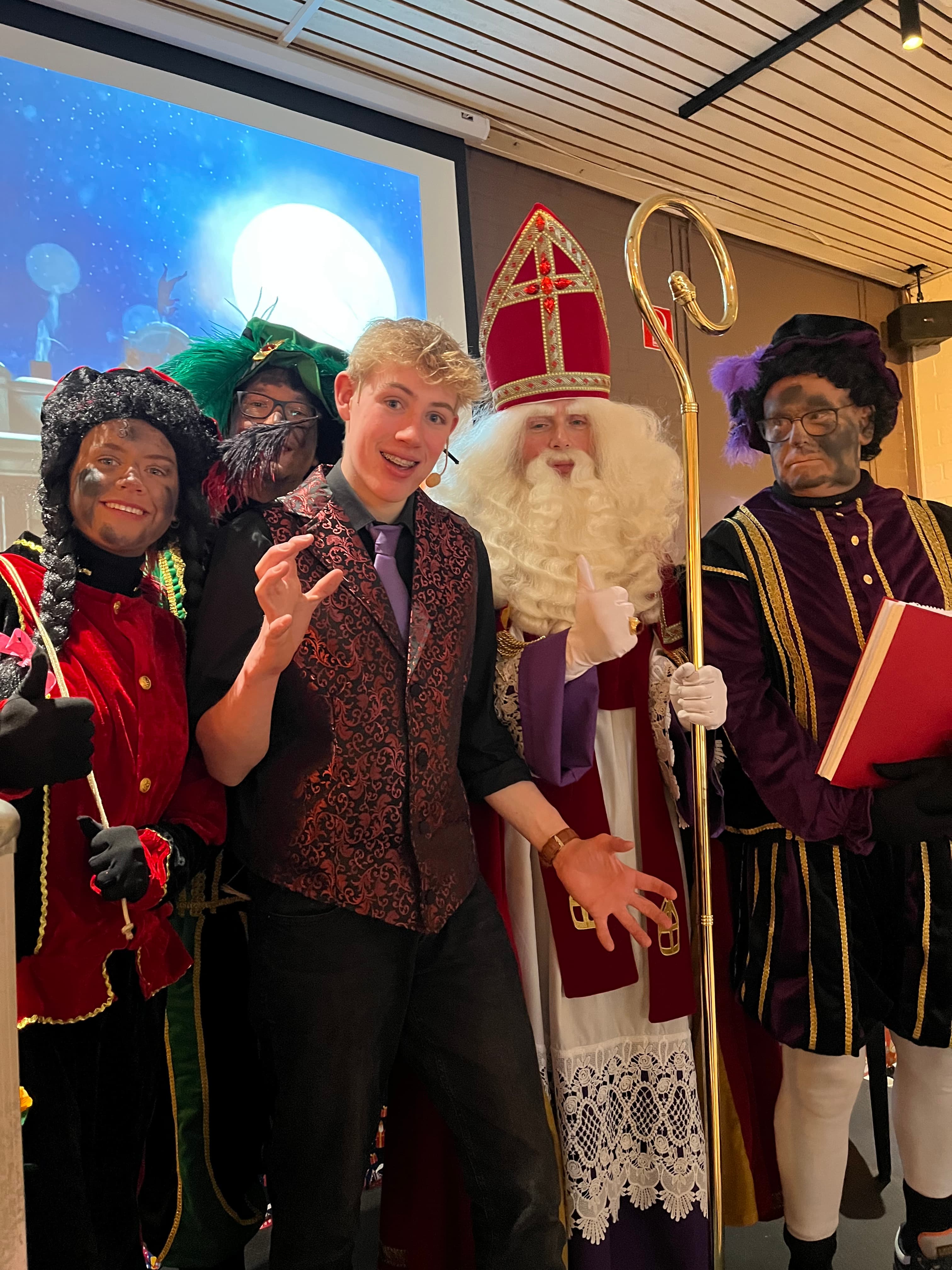 Kindergoochelaar van The Miracle Maker foto 1